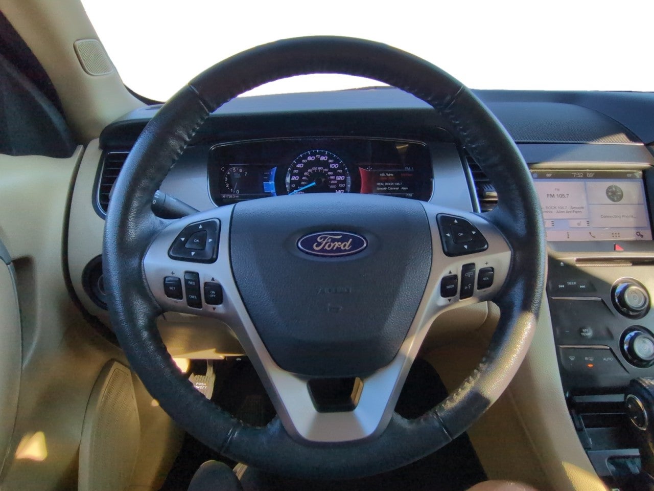 2019 Ford Taurus SEL