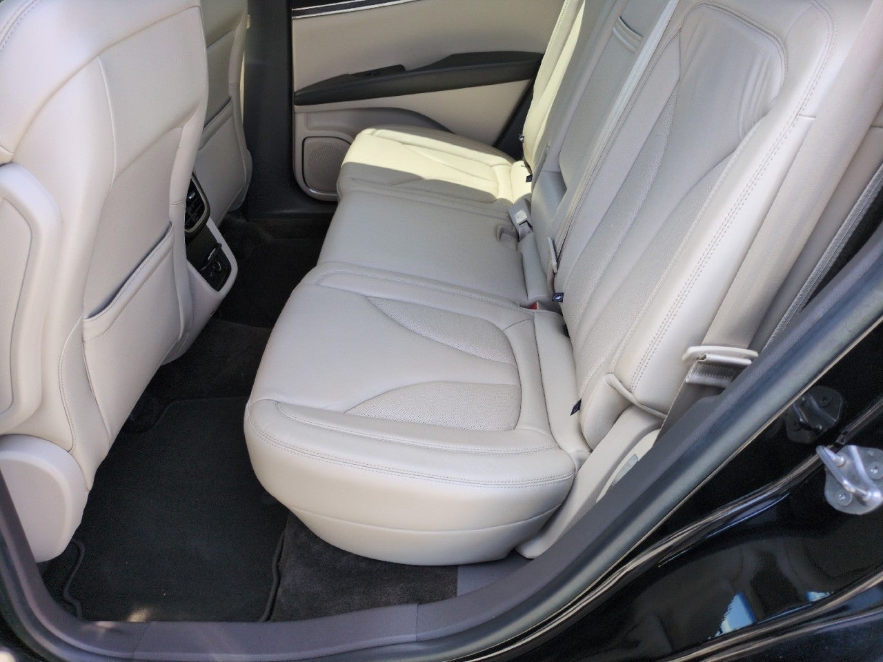 2017 Lincoln MKX Select