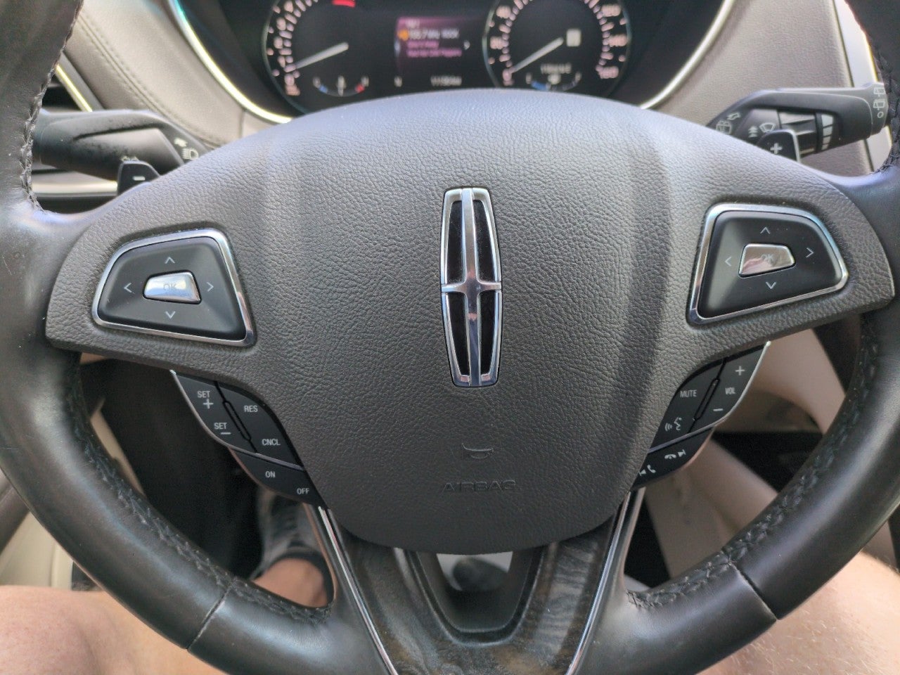 2016 Lincoln MKX Select