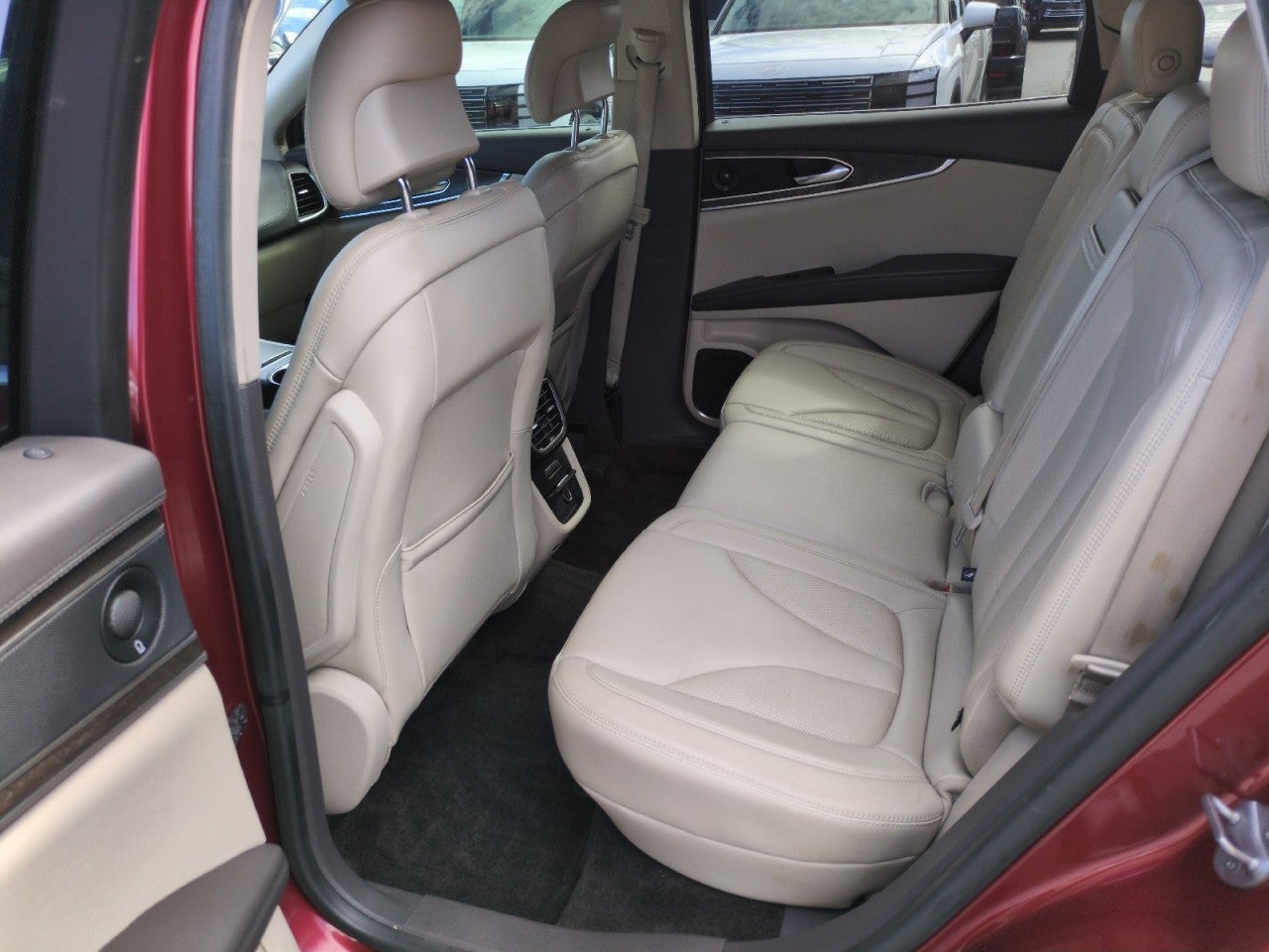 2016 Lincoln MKX Select