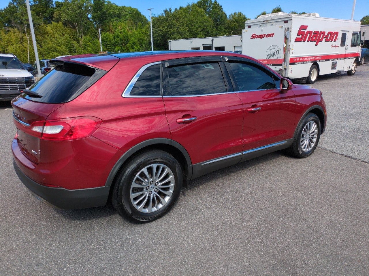 2016 Lincoln MKX Select