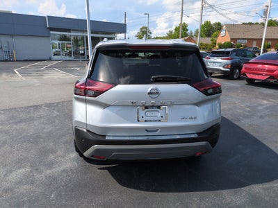2021 Nissan Rogue SV
