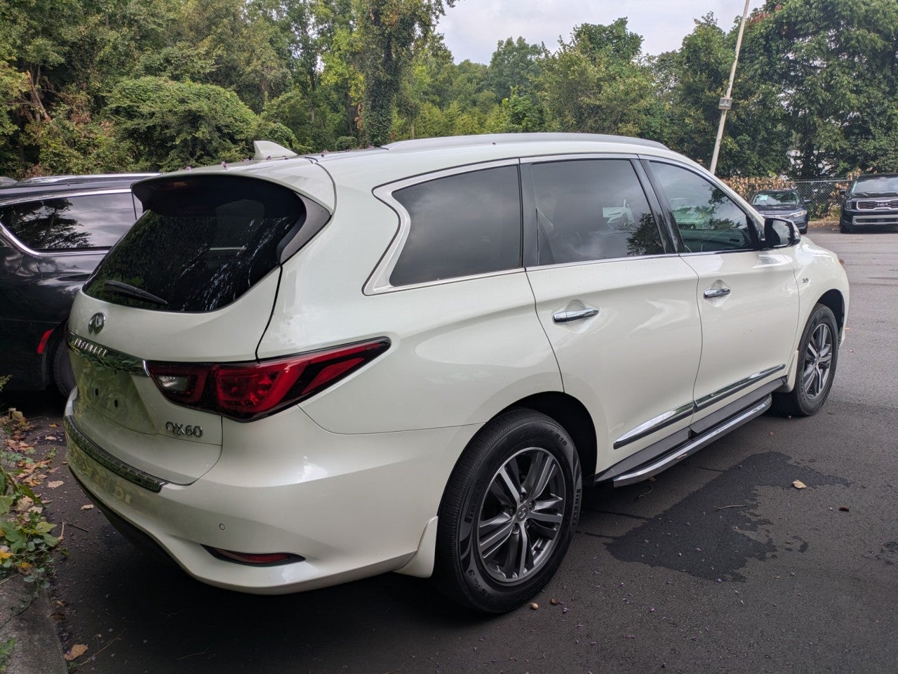 2020 INFINITI QX60 LUXE