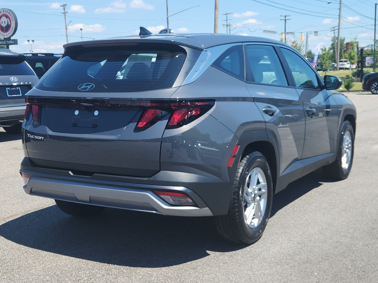 2026 Hyundai TUCSON SE FWD