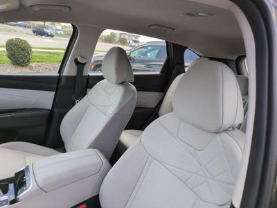 2026 Hyundai TUCSON SE FWD