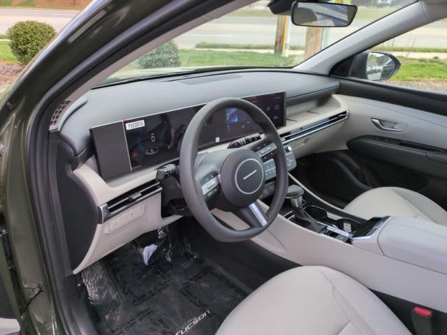 2026 Hyundai TUCSON SE FWD