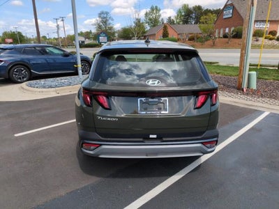2026 Hyundai TUCSON SE FWD