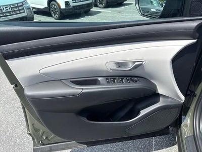 2026 Hyundai TUCSON SE FWD