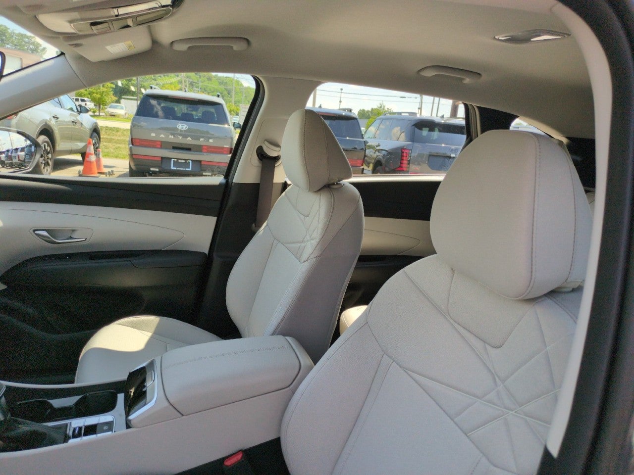2026 Hyundai TUCSON SE FWD