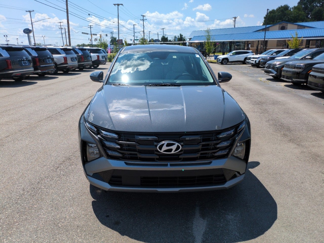 2026 Hyundai TUCSON SE FWD