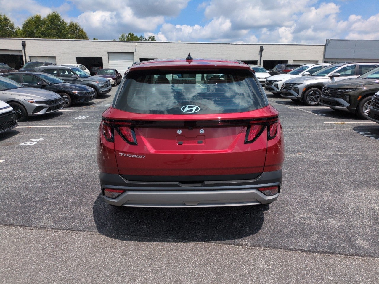 2026 Hyundai TUCSON SE FWD