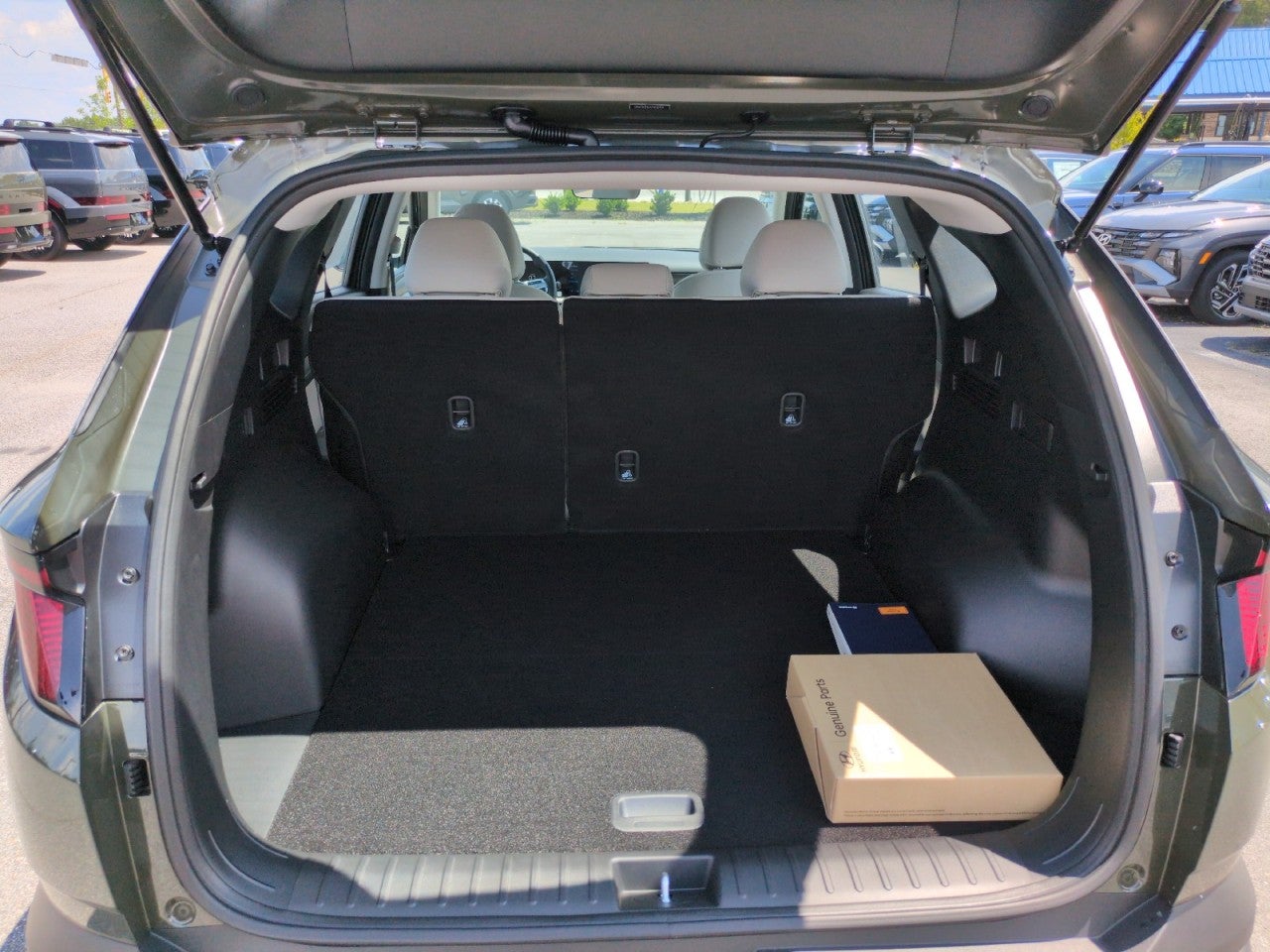 2026 Hyundai TUCSON SE FWD