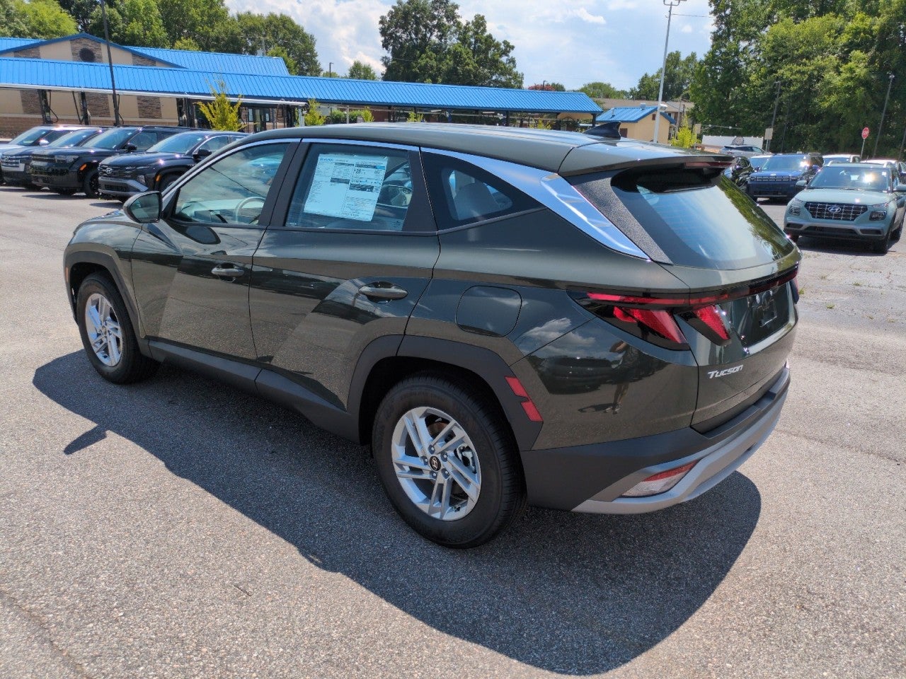2026 Hyundai TUCSON SE FWD