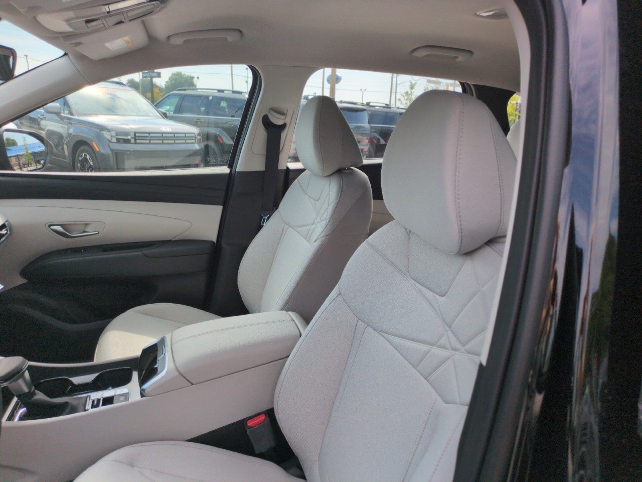 2026 Hyundai TUCSON SE FWD