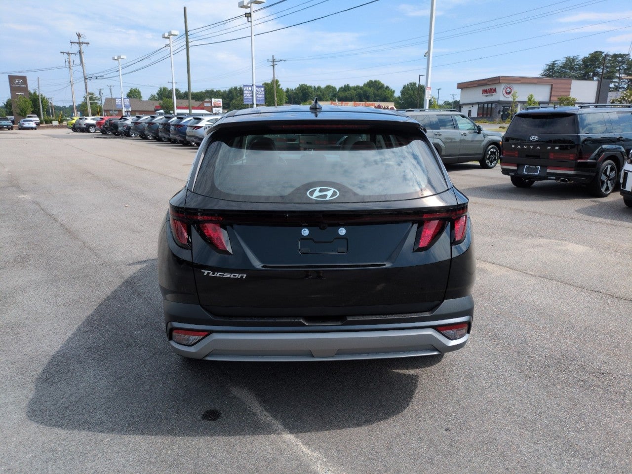 2026 Hyundai TUCSON SE FWD