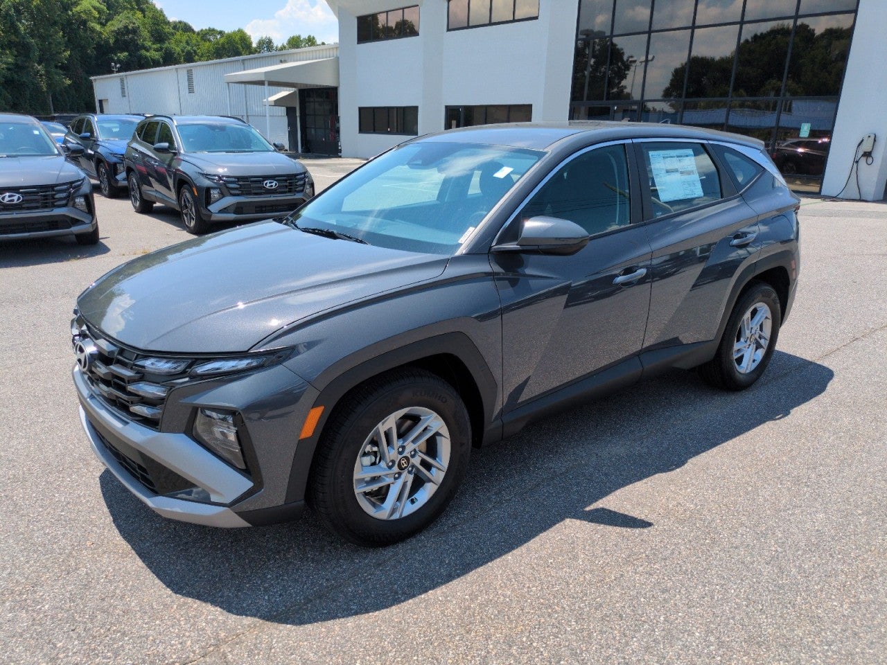 2026 Hyundai TUCSON SE FWD
