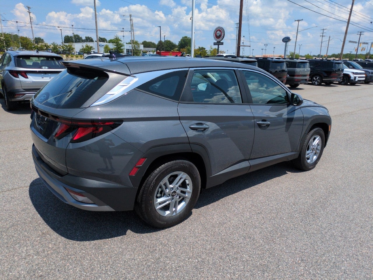 2026 Hyundai TUCSON SE FWD