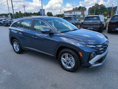 2026 Hyundai TUCSON SE FWD
