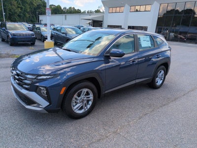 2026 Hyundai TUCSON SE FWD
