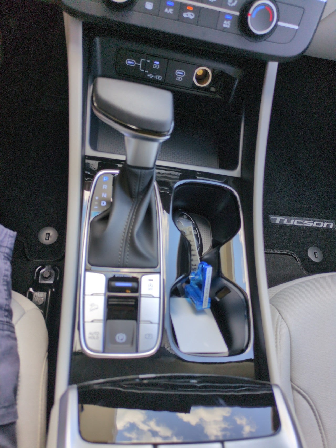 2026 Hyundai TUCSON SE FWD