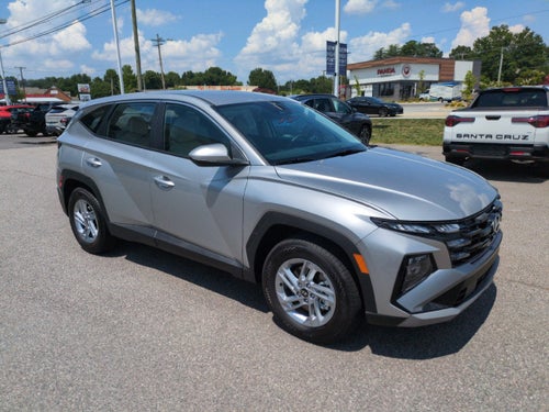 2026 Hyundai TUCSON SE FWD