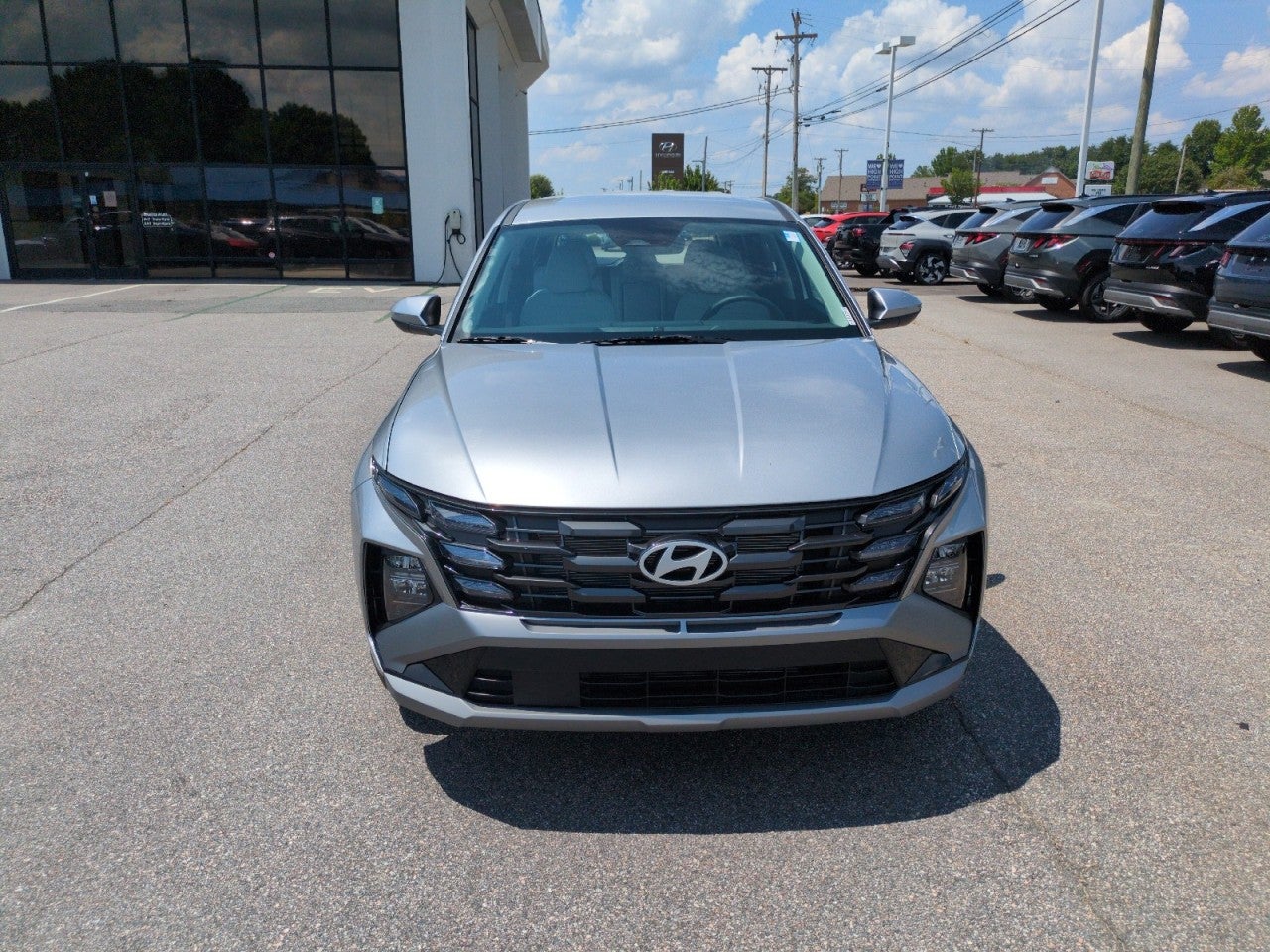 2026 Hyundai TUCSON SE FWD