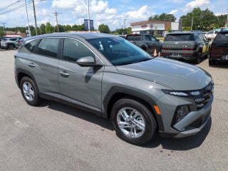 2026 Hyundai TUCSON SE FWD