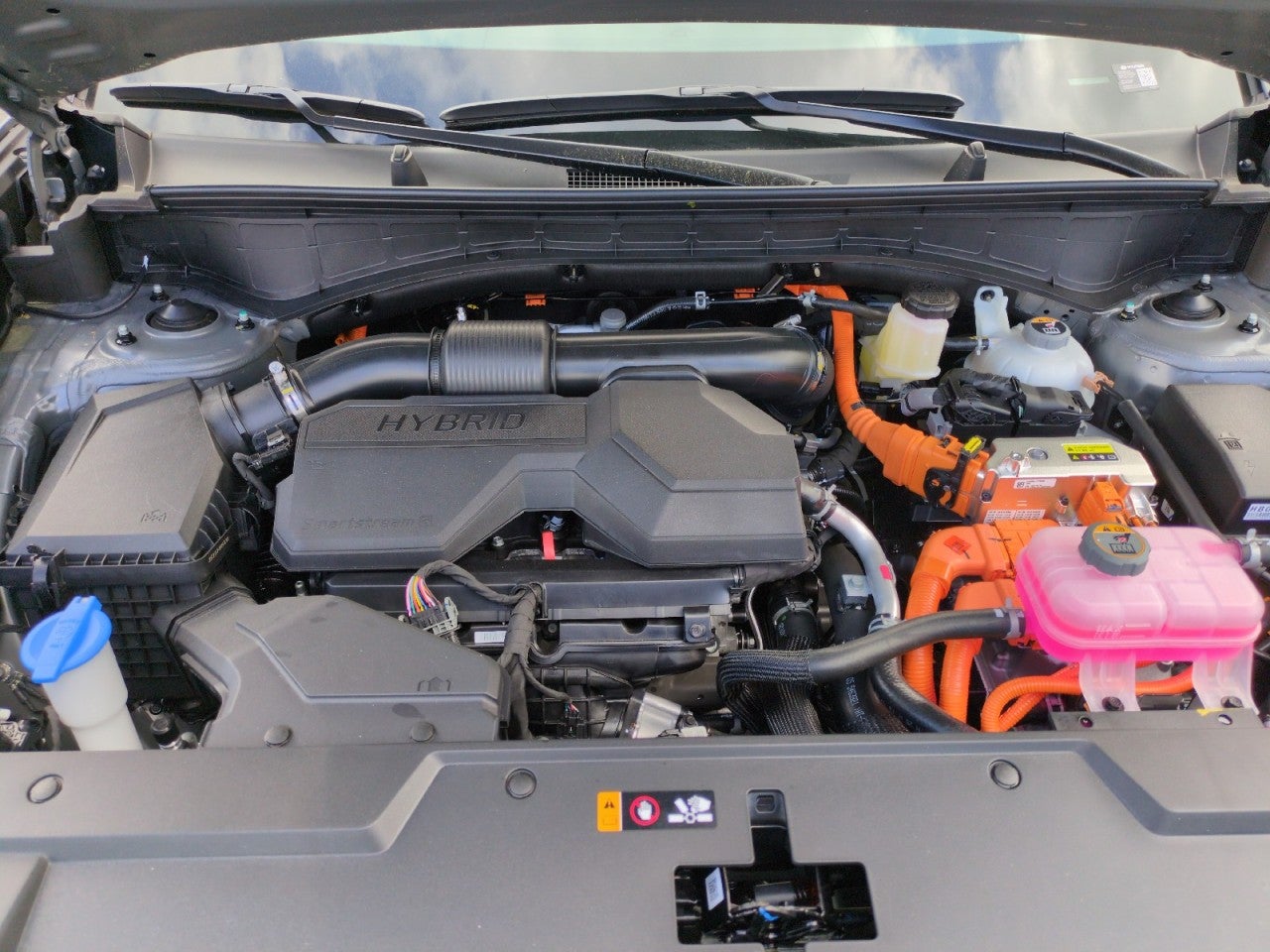 2026 Hyundai SANTA FE HYBRID SE