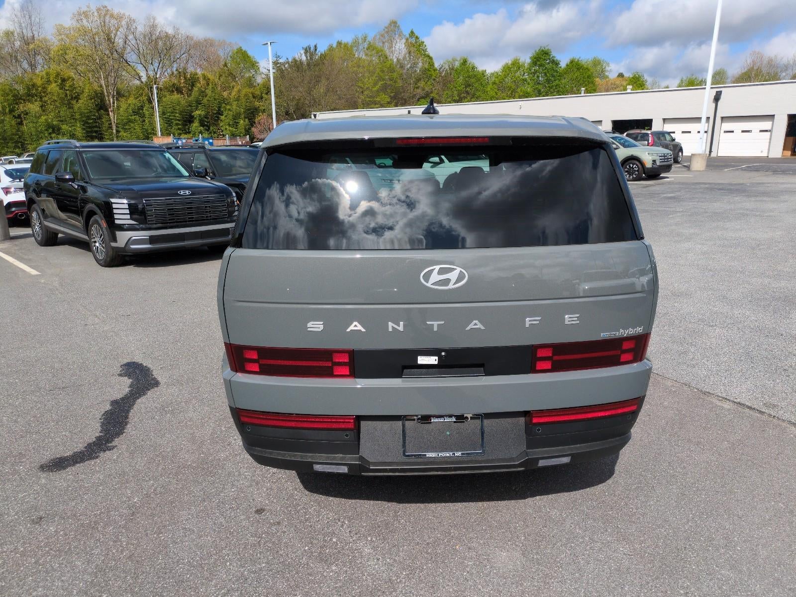 2026 Hyundai SANTA FE HYBRID SE