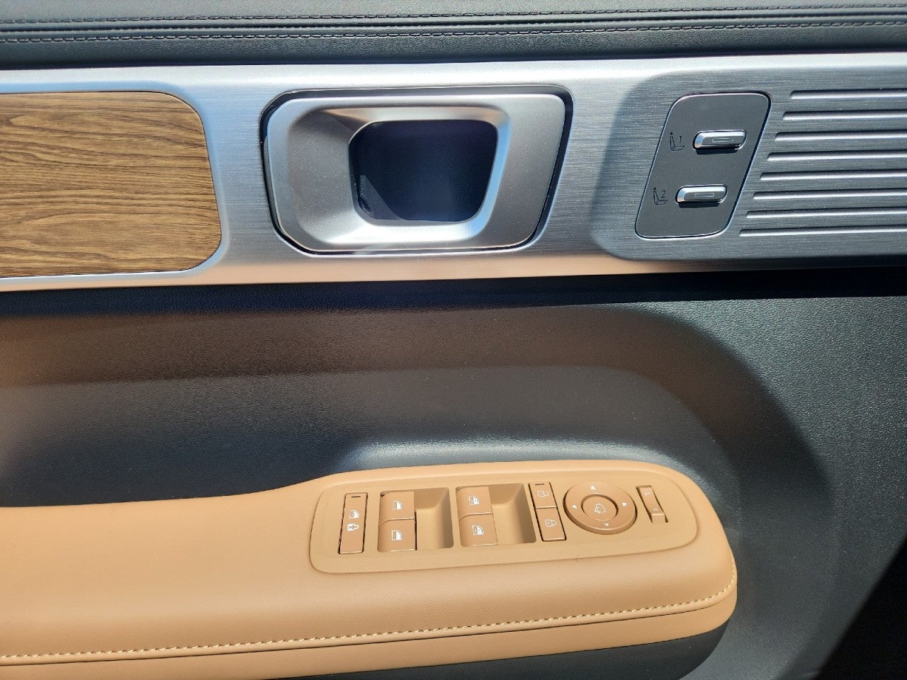 2026 Hyundai SANTA FE Limited FWD