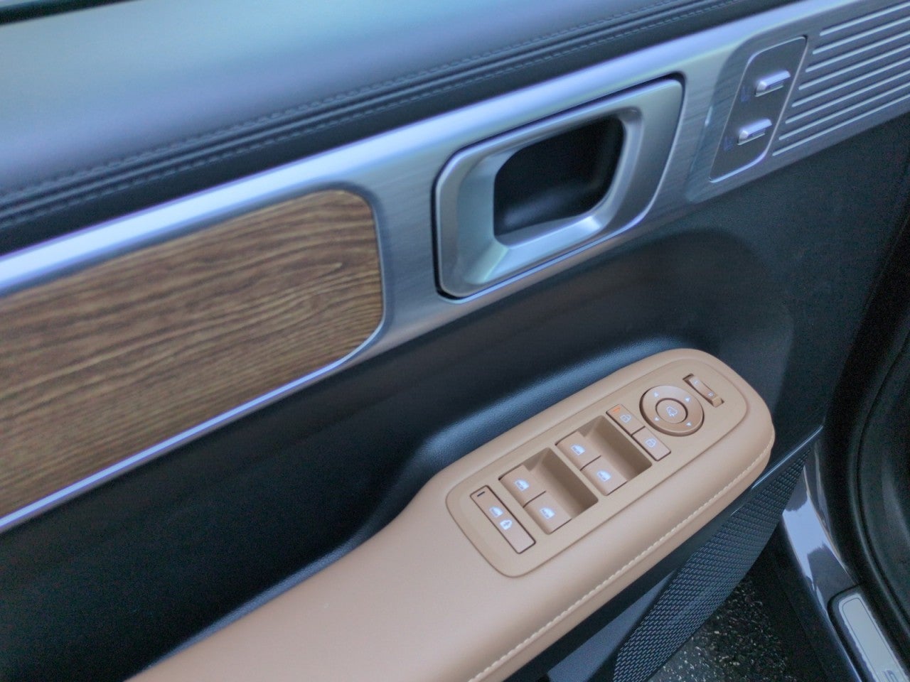 2026 Hyundai SANTA FE Calligraphy AWD