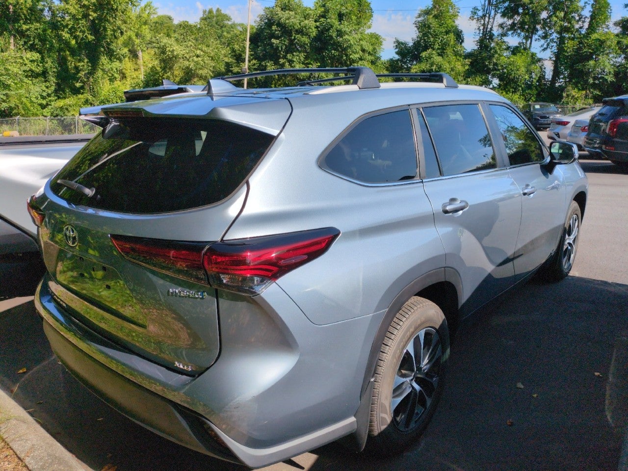2023 Toyota Highlander Hybrid XLE