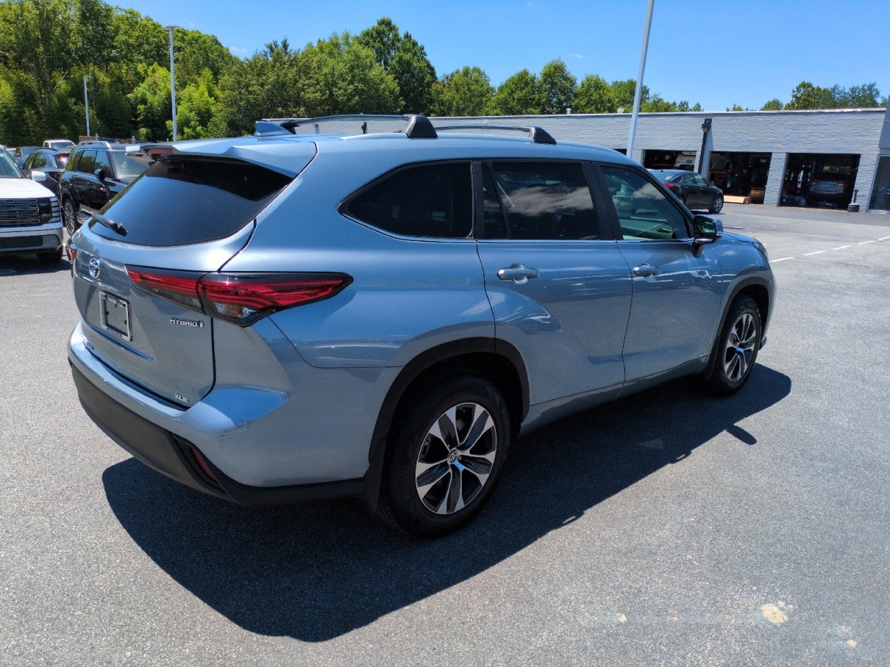 2023 Toyota Highlander Hybrid XLE