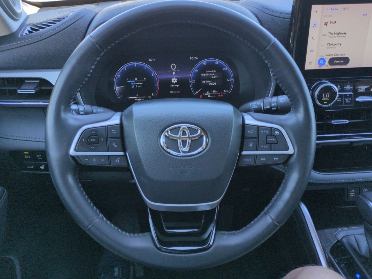 2023 Toyota Highlander Platinum