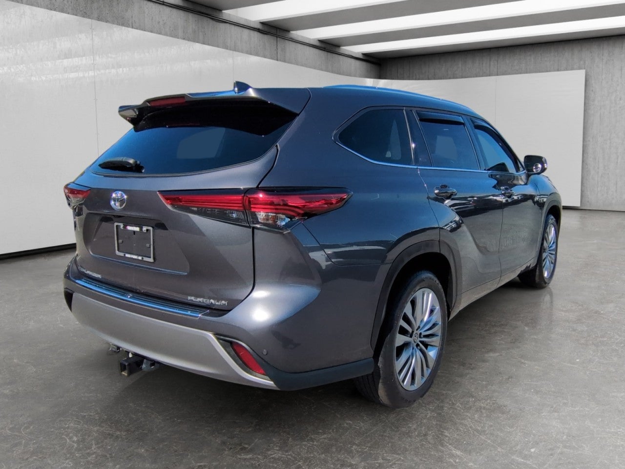 2023 Toyota Highlander Platinum