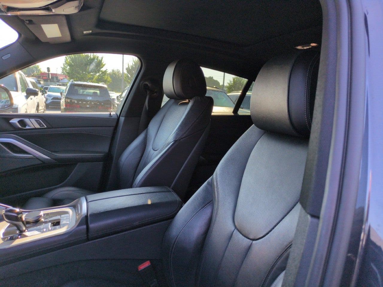 2021 BMW X6 xDrive40i