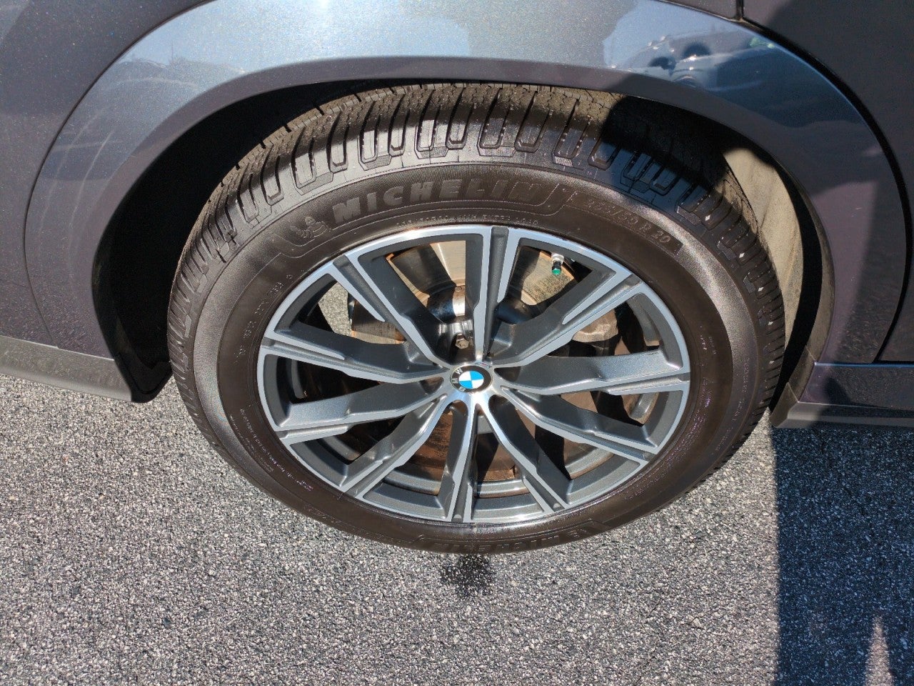 2021 BMW X6 xDrive40i
