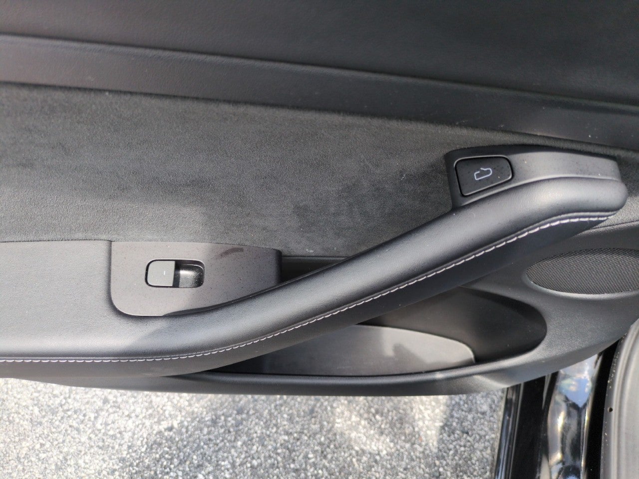 2023 Tesla Model 3 RWD