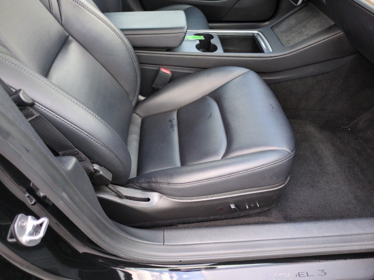 2023 Tesla Model 3 RWD
