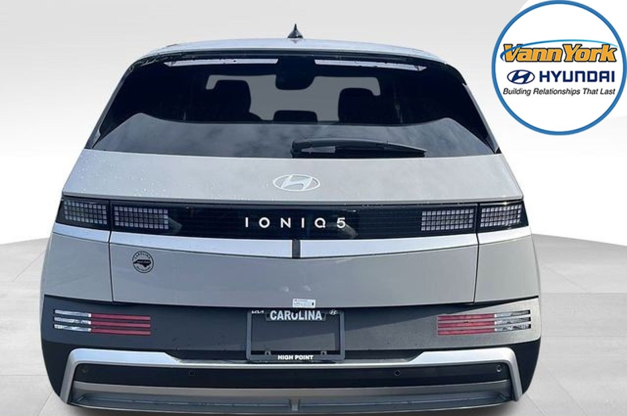 2026 Hyundai IONIQ 5 SE