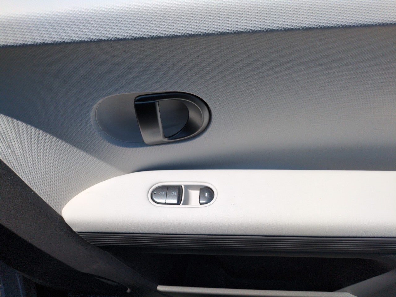 2026 Hyundai IONIQ 5 SE