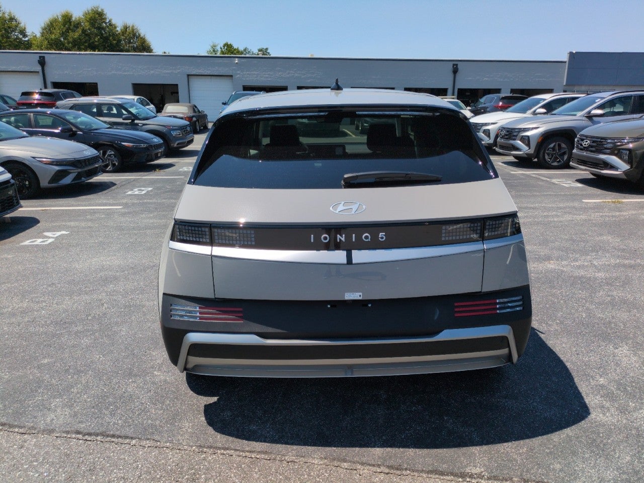2026 Hyundai IONIQ 5 SE