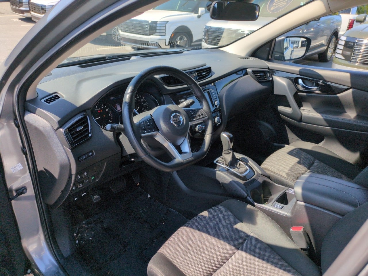 2021 Nissan Rogue Sport SV