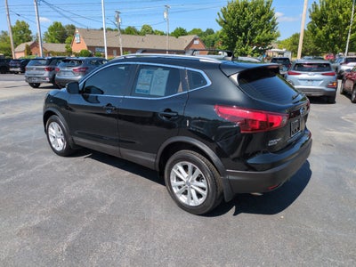 2018 Nissan Rogue Sport SV