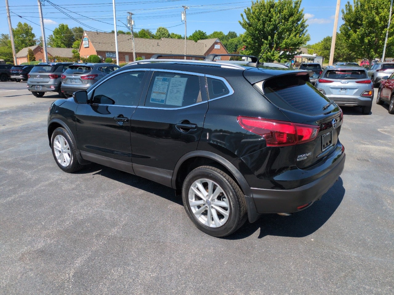2018 Nissan Rogue Sport SV