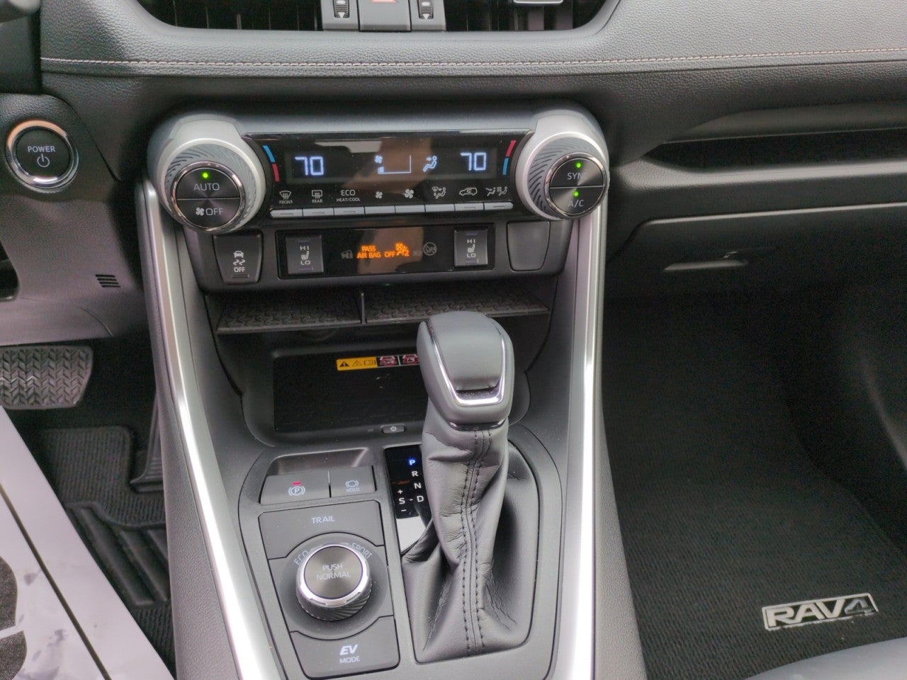 2025 Toyota RAV4 Hybrid XLE Premium