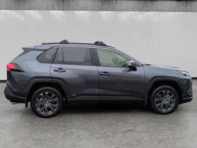 2025 Toyota RAV4 Hybrid XLE Premium