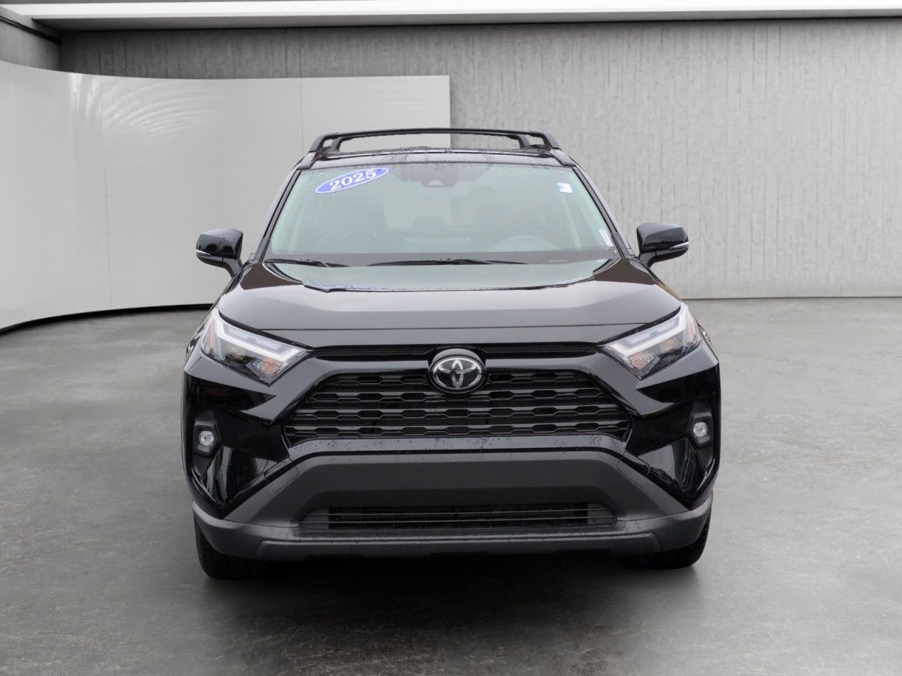 2025 Toyota RAV4 Hybrid XLE Premium