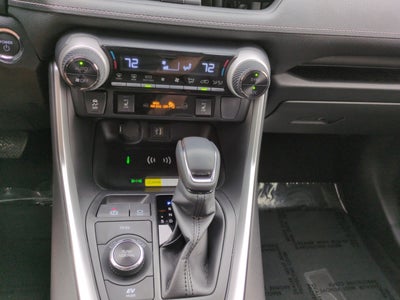 2025 Toyota RAV4 Hybrid XLE Premium