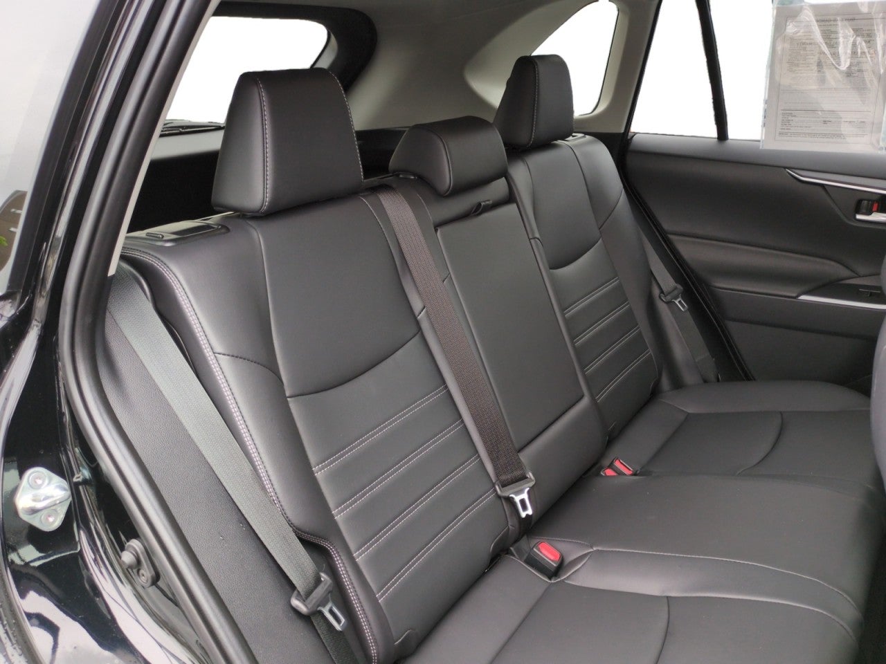 2025 Toyota RAV4 Hybrid XLE Premium